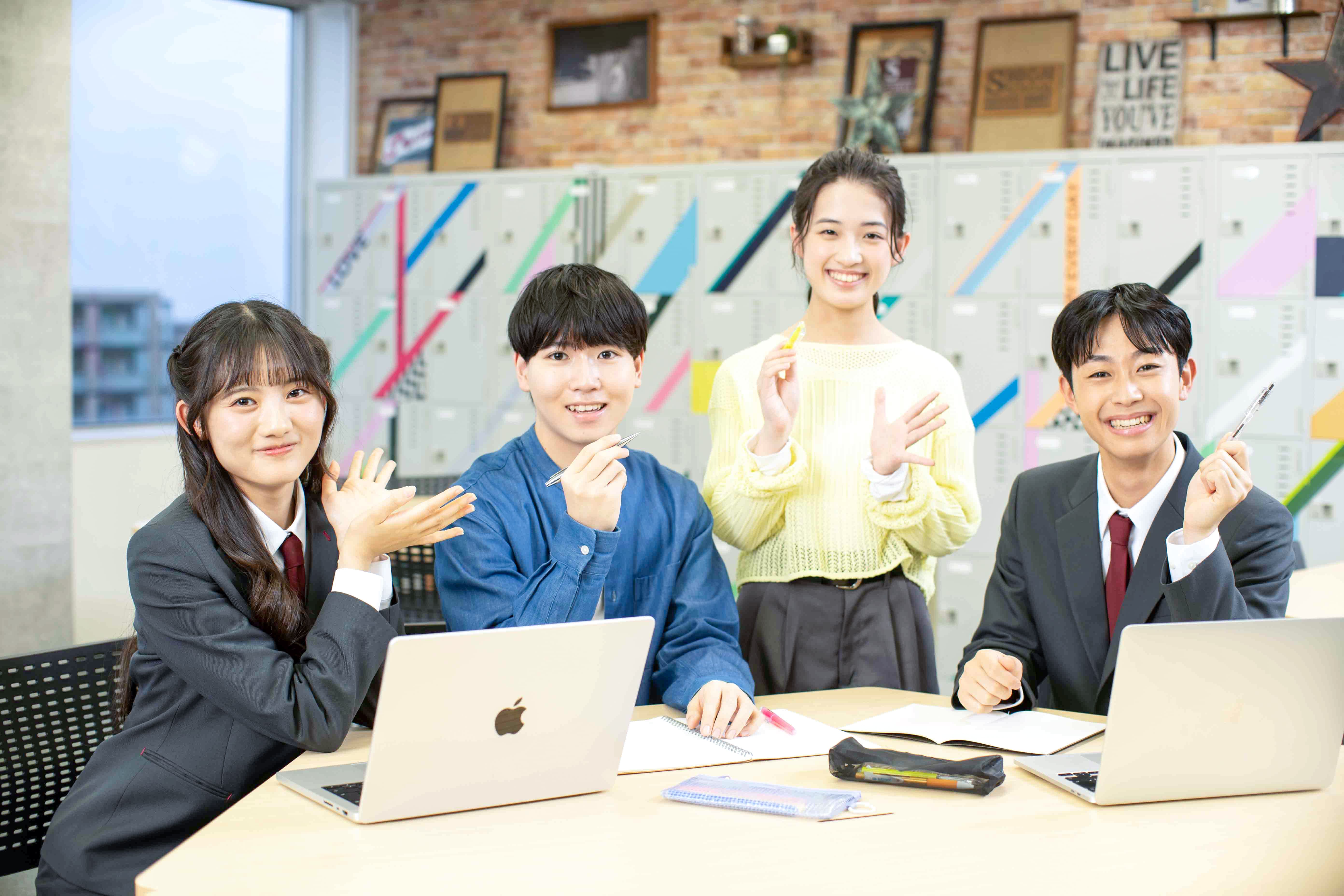 N高等学校・S高等学校・R高等学校