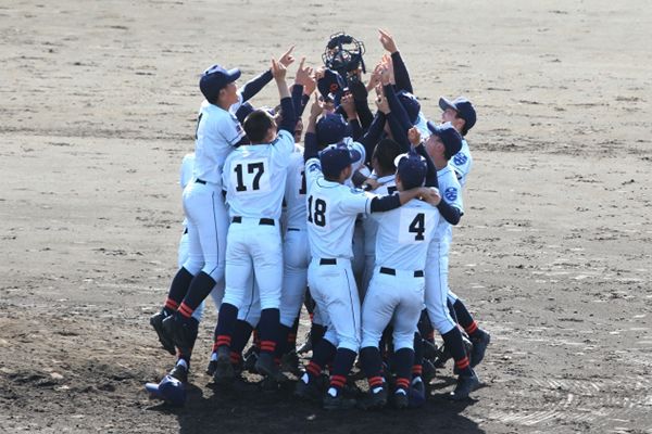 北海道大会連覇と、甲子園出場実績がある