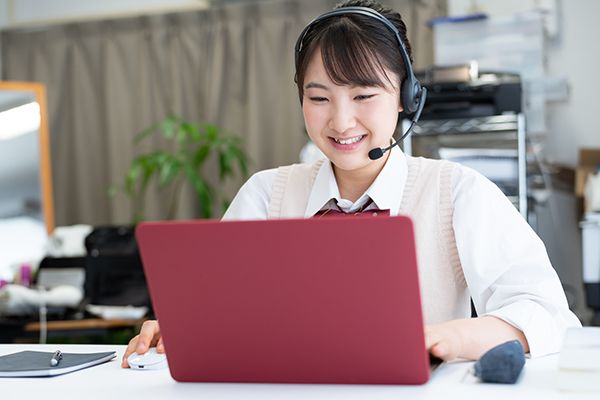 普通科と特進科の２つのコースから選べる