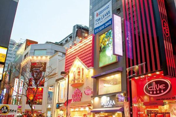 美容大国・韓国への研修旅行も毎回大人気