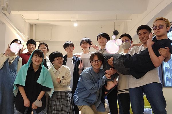 仲間と共に手作りするアットホームな文化祭