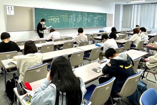 通学が難しくても在宅コースがあるから安心