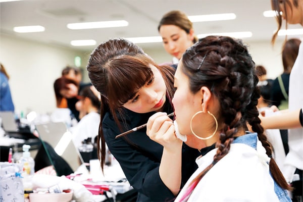 ECCアーティスト美容専門学校 高等部