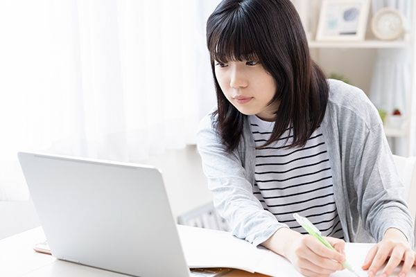 オンラインで難関上位大学進学を目指す