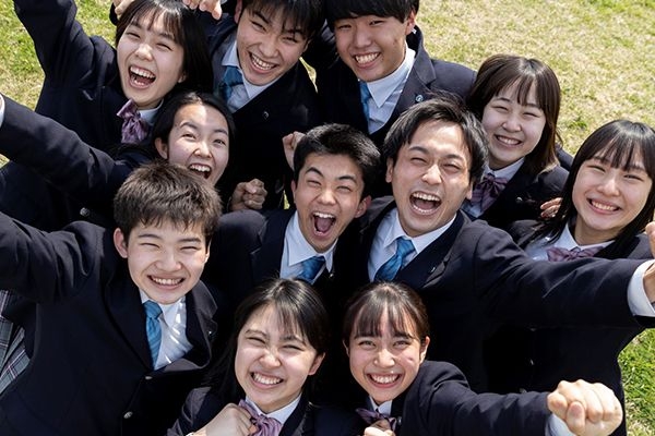 中学生の「夢・挑戦・達成」を応援
