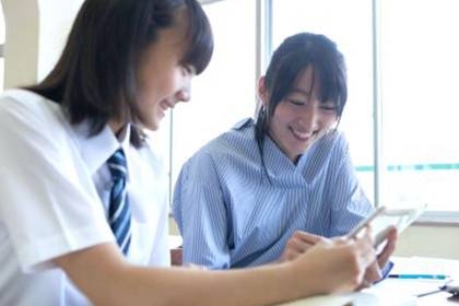 駿台グループが中学校生活をフォロー