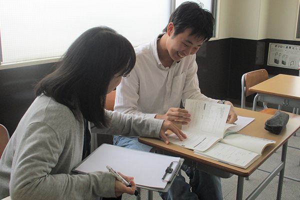 個別指導で、不登校から大学合格を目指す