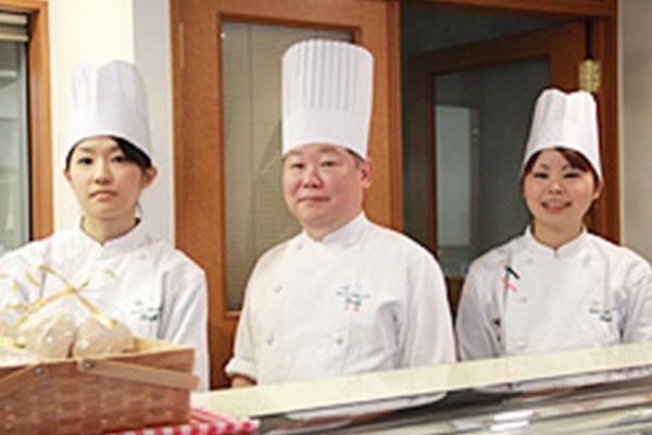学びと経験で食のプロを目指すことができる