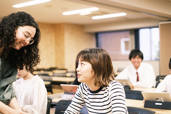 先生や仲間とつながる学校イベントが豊富