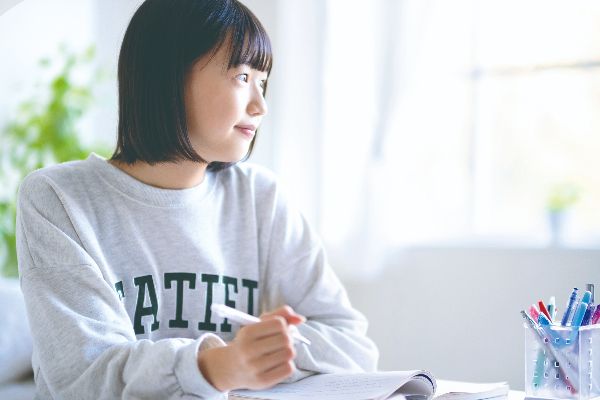 家庭教師がオンラインでも丁寧にサポート