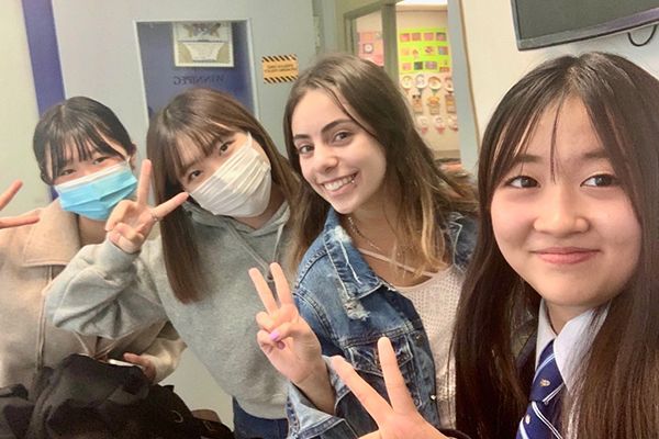 仲間と一緒に英語力を磨ける学校生活