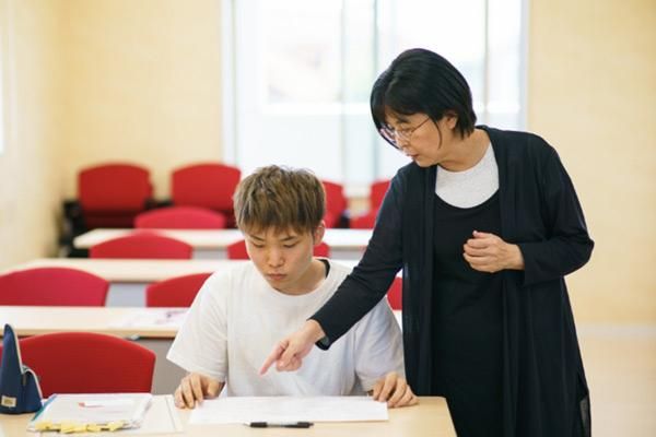 スクーリングで日々の学習不安を解消