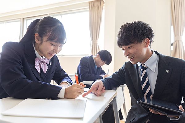 自己管理能力を高めながら、段階的に自律へ
