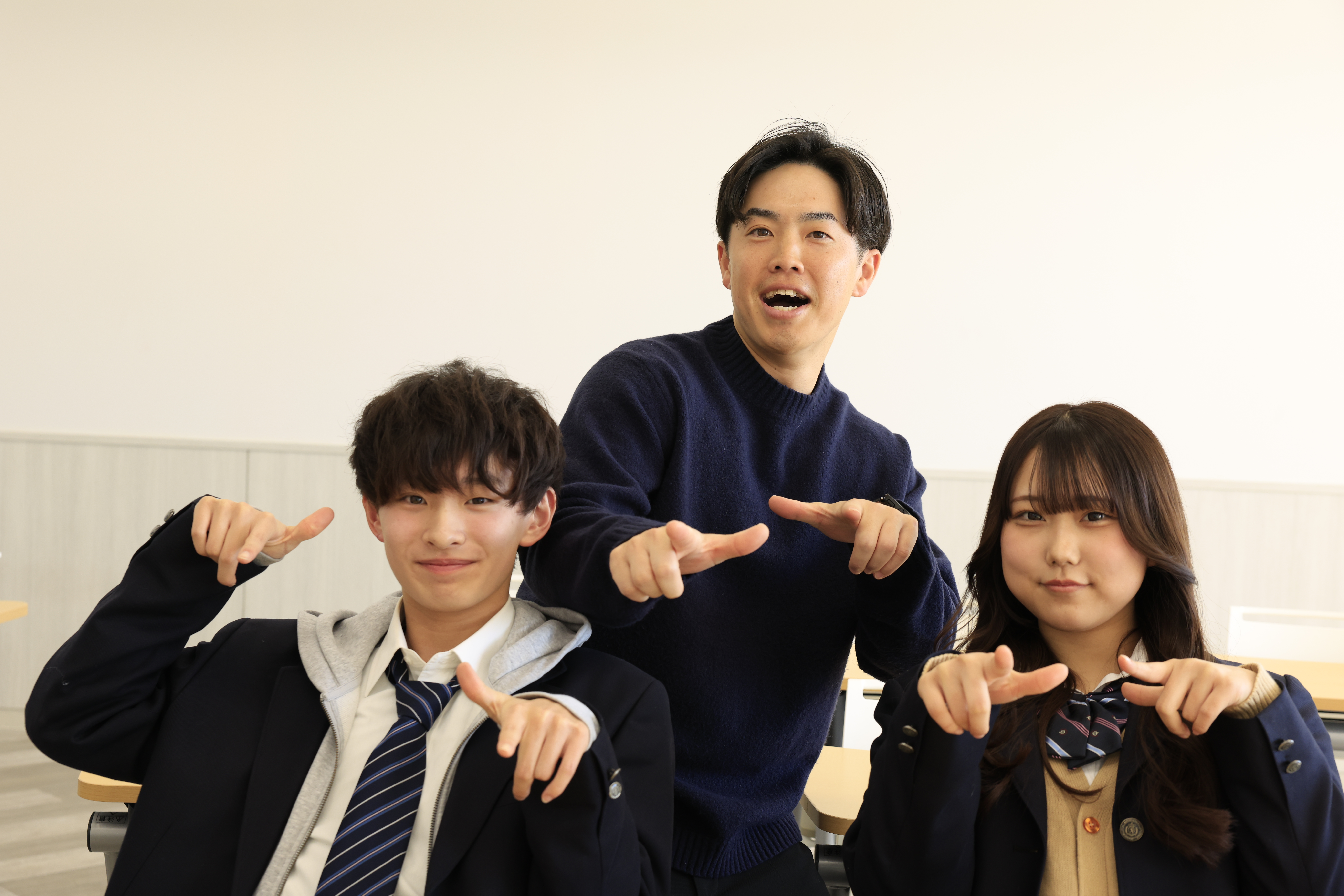 先生と一緒に盛り上がる体育祭や文化祭