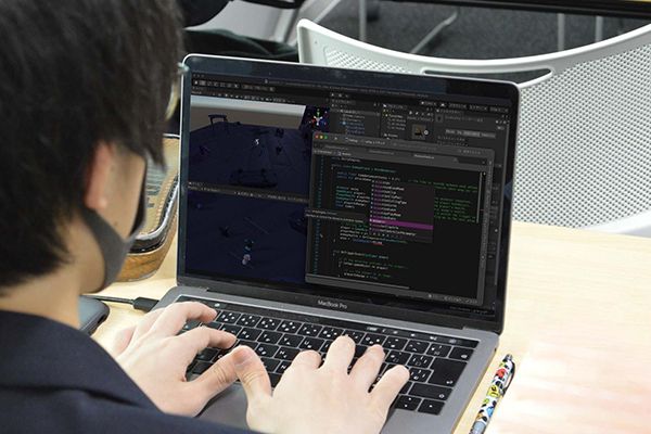 基礎から応用までゼロから実践的に学べる