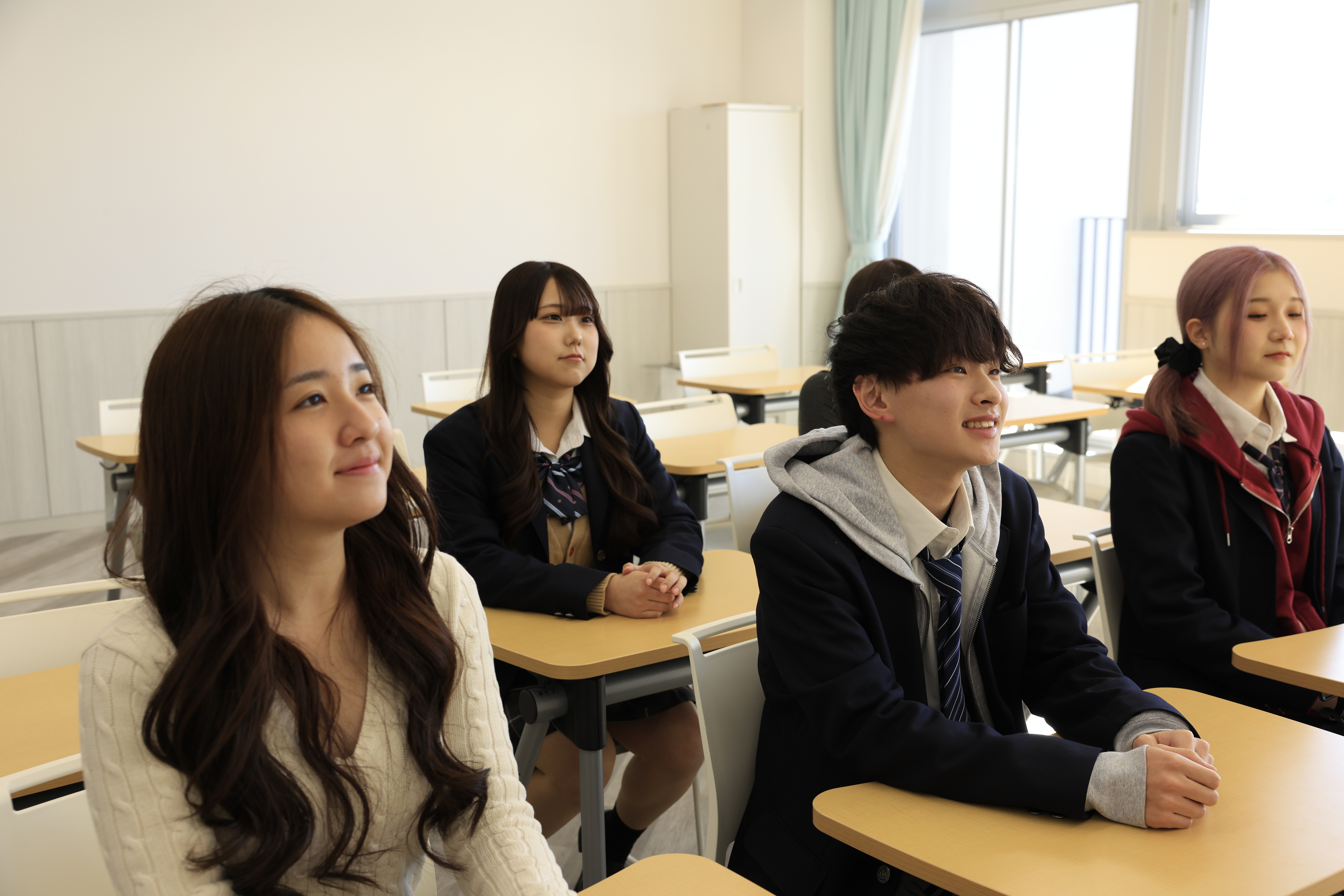 クラスでの授業や学校行事で思い出ができる