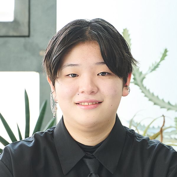 村山 琴香